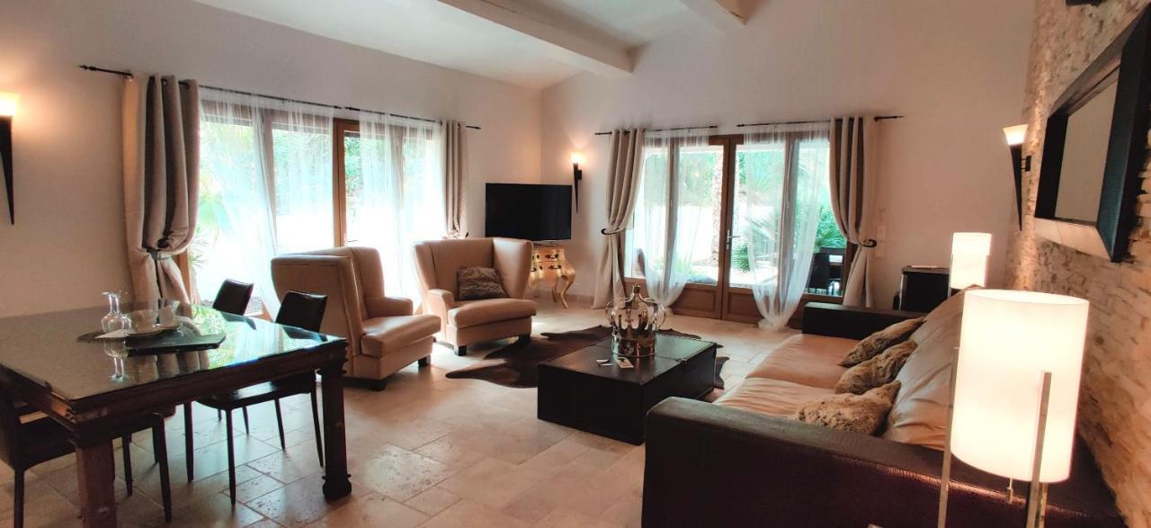 Maison Prestige Saint Tropez By Roberto Geissini Grimaud Kültér fotó